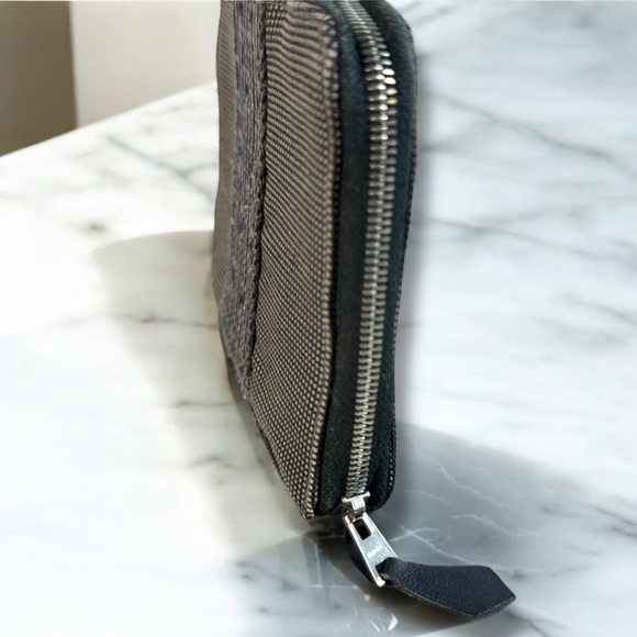 Hermes Yale Her Line Mini Agenda Notebook Cover with COA - Picture 4 of 14